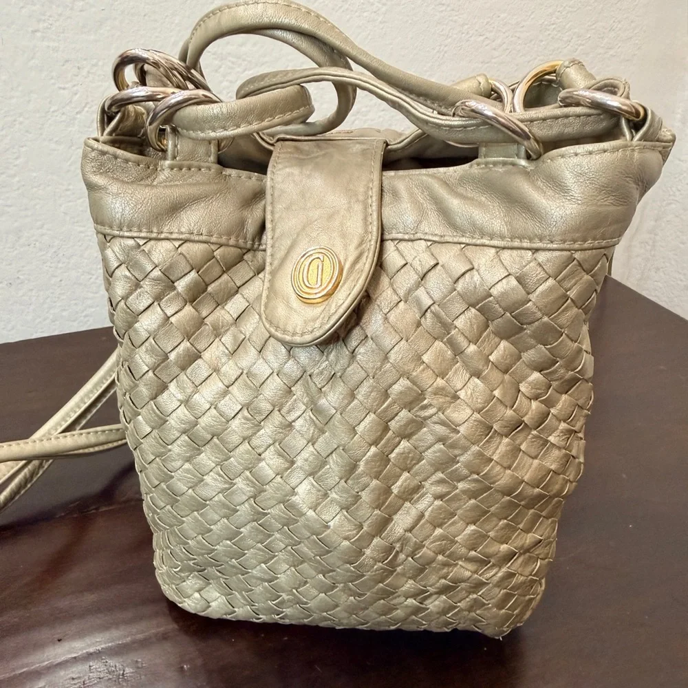 Ganson EUC (Botegga vibe) leather 
Metallic Woven buttery Crossbody, 
Shoulder - Picture 4 of 13